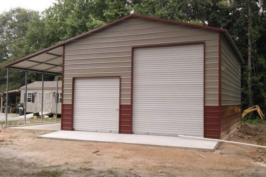 26×31 Garage W/ 12′ Lean Too